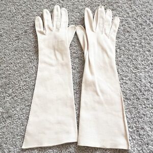B. Altman Vintage Opera Gloves Sz 7 Creamy White Cotton Formal Special Occasion